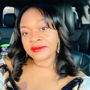 Meet your Posher, Jeanetta